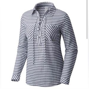 NWOT Mountain Hardwear nautical lace up pullover collared shirt